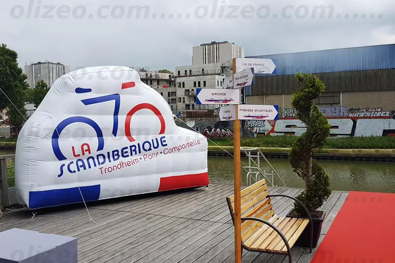 structure gonflable tour de france vélo