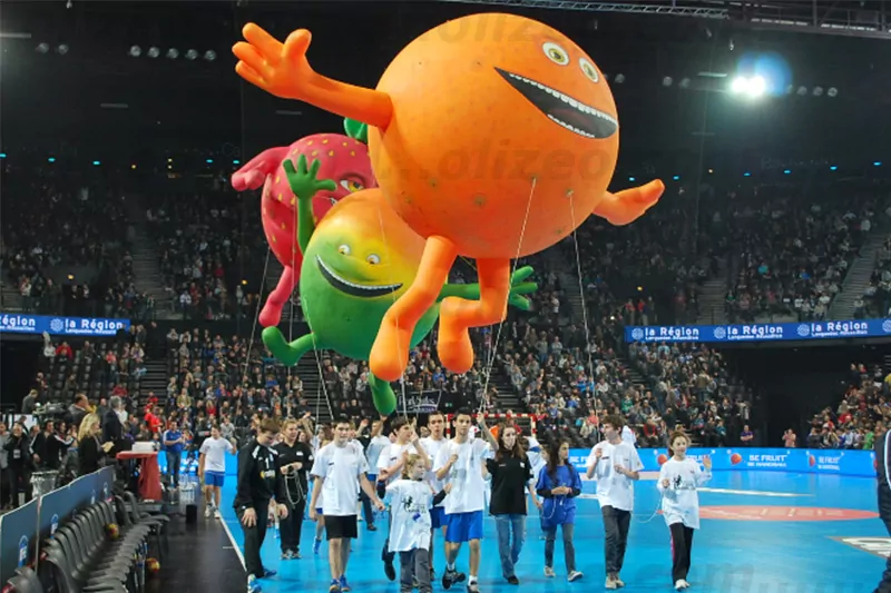 mascotte oasis gonflable sur mesure geante