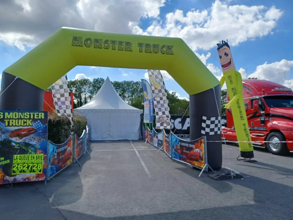 Arche fluo publicitaire personnalisée Monster Truck 6m avec skydancer