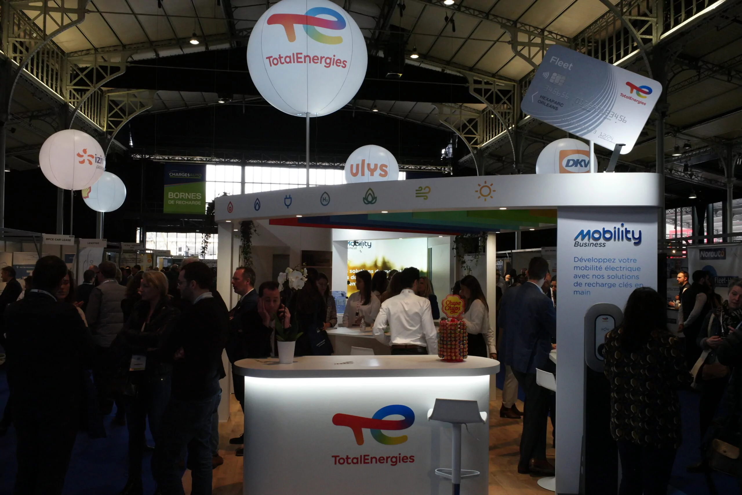 ballon trepied salon, blanc, total