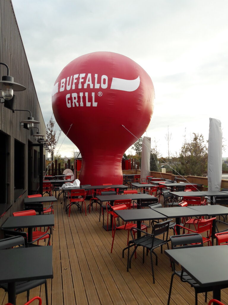montgolfière buffalo grill rouge