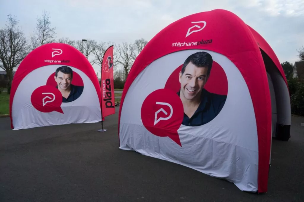 tente gonflable à air captif 3 m x 3 m Plaza Immobilier