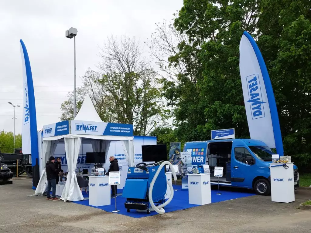 drapeau gonflable salin intermat 2024